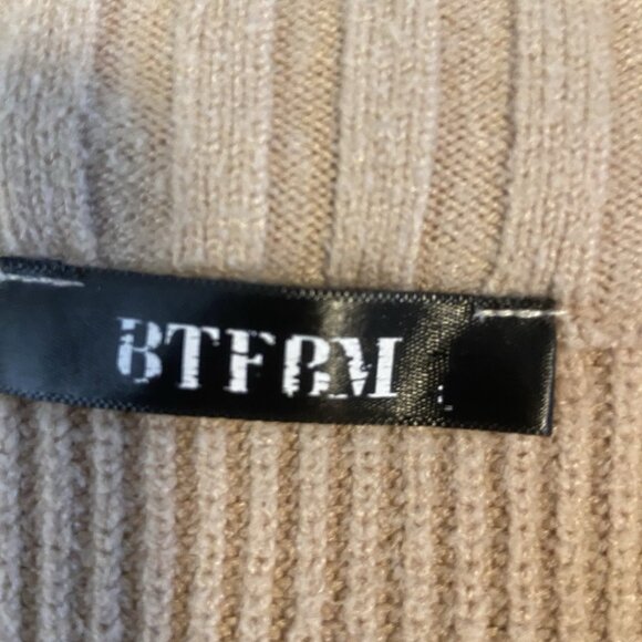 BTFBM Sweater Beige Camel Tan Mock Neck Half Zip Long Sleeve Knit Size L Neutral - Picture 5 of 9